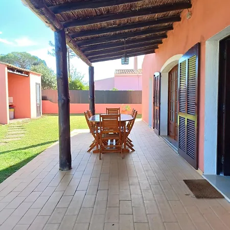 Feriehus Charming House Vilamoura