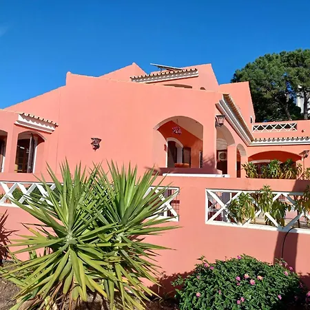 Charming House *