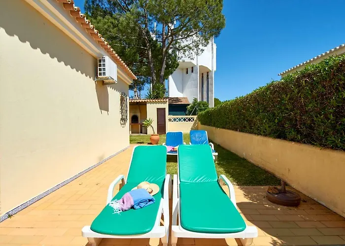 Charming House * Vilamoura