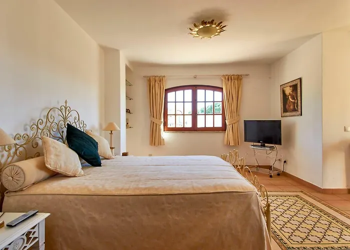 Сasa de vacaciones Charming House *